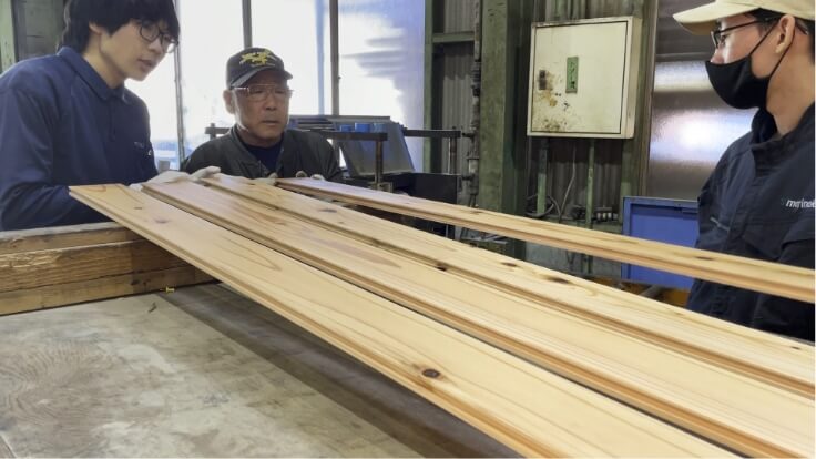 小ロット多品種生産・邸別配送の作業風景